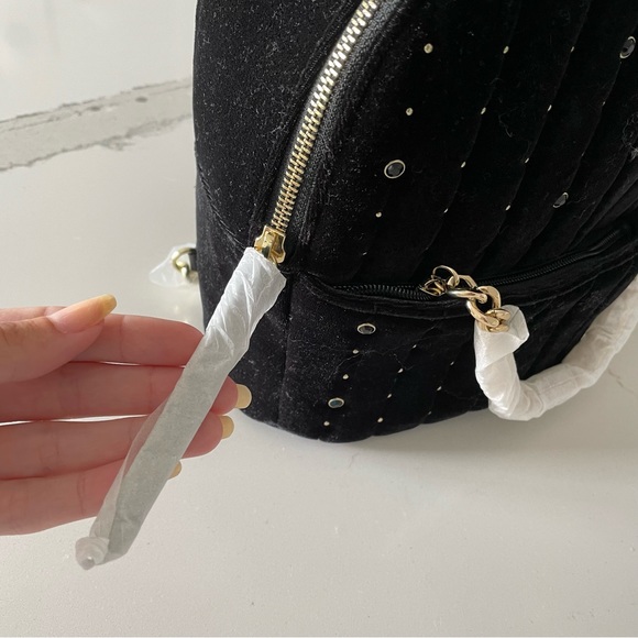 NWT Victoria’s Secret Mini Backpack - Picture 9 of 9